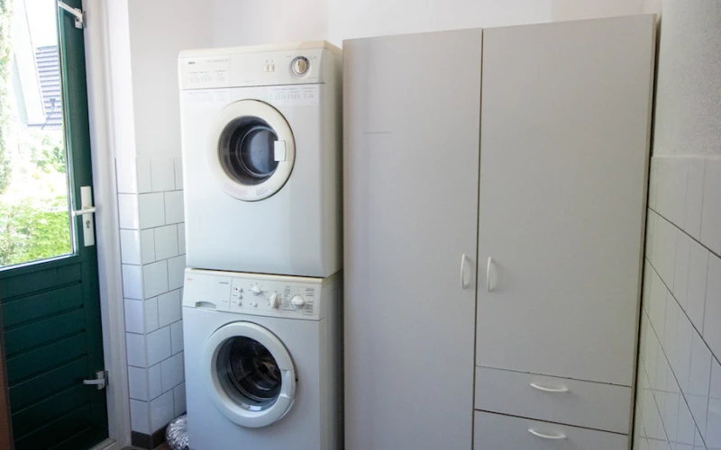 Droger en wasmachine in Simmelink – huisdieren welkom!, perfect voor een ontspannen verblijf in de Achterhoek.