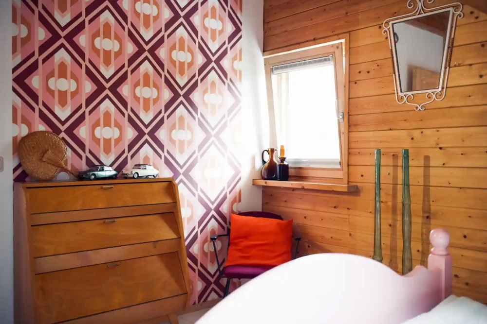 Slaapkamer in Bosschhuis – comfortabele inrichting voor een goede nachtrust in een bosrijke, rustige omgeving.