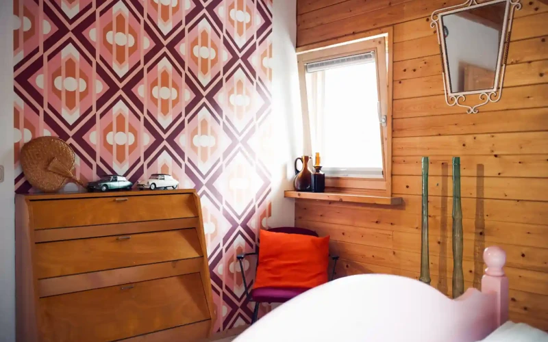 Slaapkamer in Bosschhuis – comfortabele inrichting voor een goede nachtrust in een bosrijke, rustige omgeving.