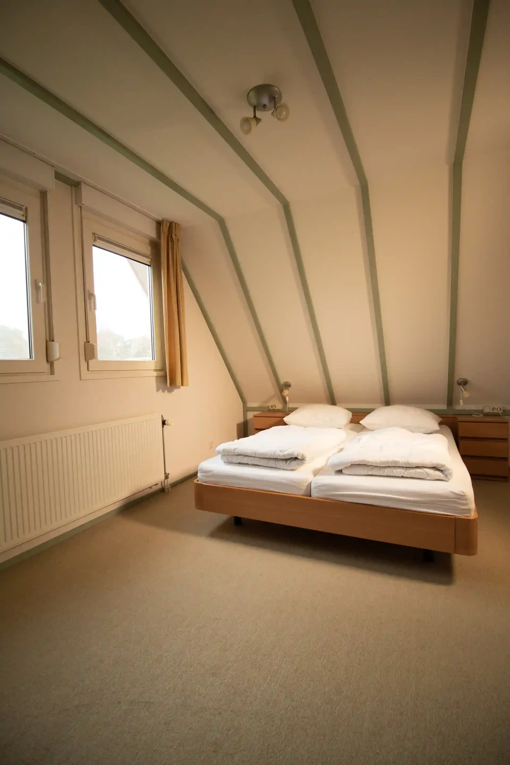 Slaapkamer in Hulze – comfortabele inrichting voor 6 personen, ideaal voor een verblijf in de Achterhoek.