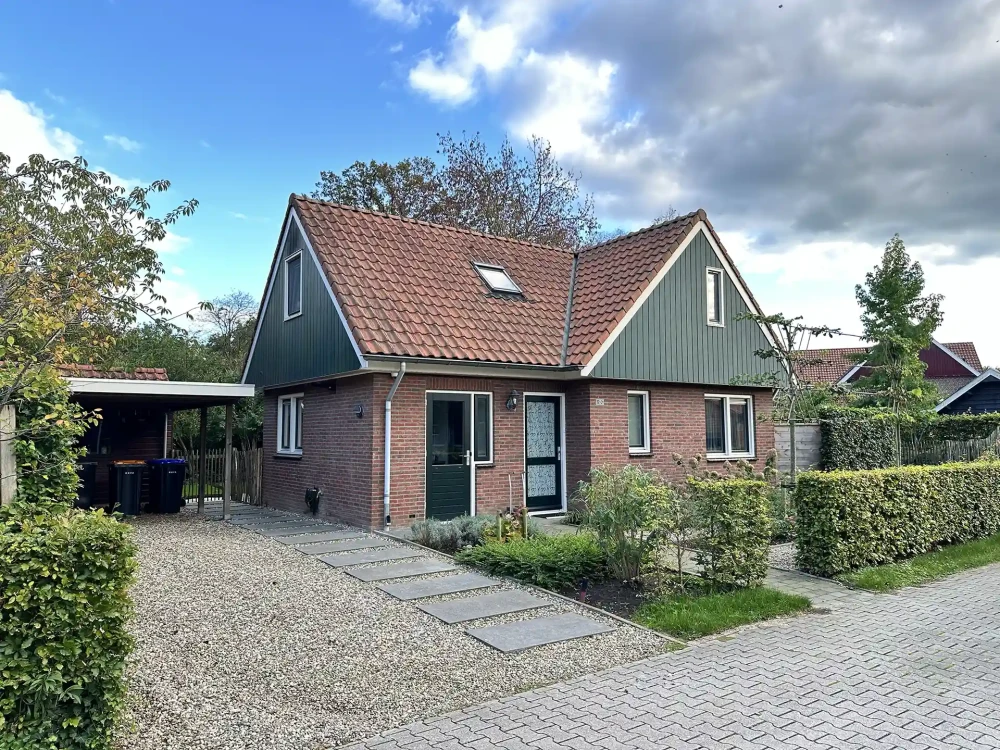 Borboleta – vrijstaand borboleta voor 5 personen, met gratis fietsen, hilgelo, houtkachel, prachtige ligging, midden in de bosrijke natuur.