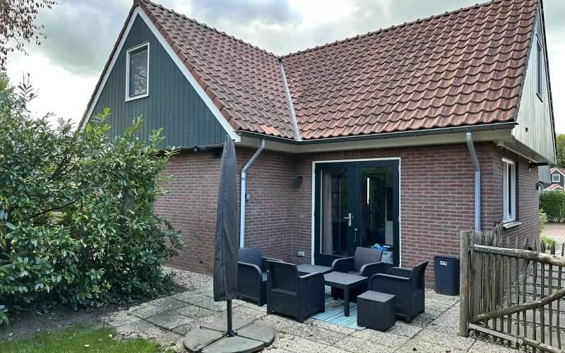 Borboleta – vrijstaand borboleta voor 5 personen, met gratis fietsen, hilgelo, houtkachel, prachtige ligging, midden in de bosrijke natuur.